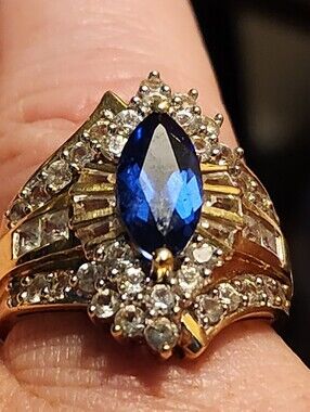 ● FIRM●Vintage Blue Sapphire N Diamond 10K》 EUC 》read Below■ View Pics